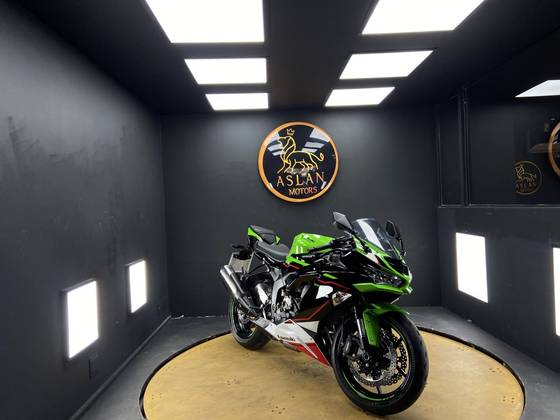 KAWASAKI NINJA ZX-6R KAWASAKI NINJA ZX-6R